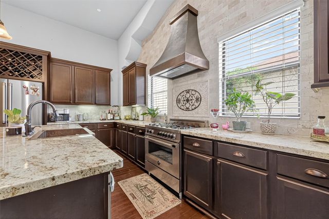 1821 W 24th Street, Houston, TX 77008