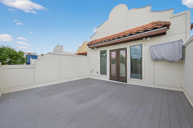 1821 W 24th Street, Houston, TX 77008