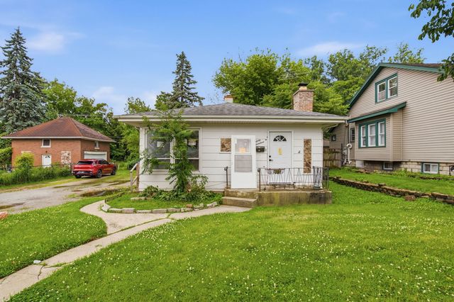 2017 Grove Street, Blue Island, IL 60406