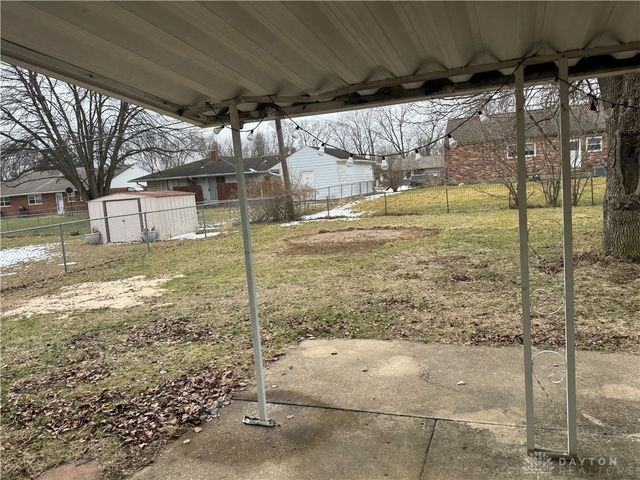 1142 Lee Road, Troy, OH 45373