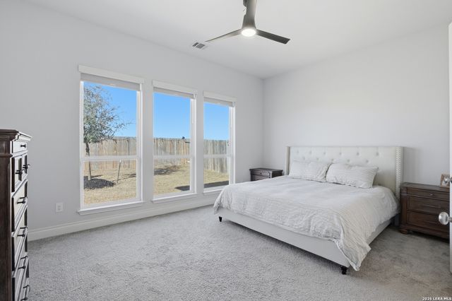 1956 Creekview, Seguin, TX 78155