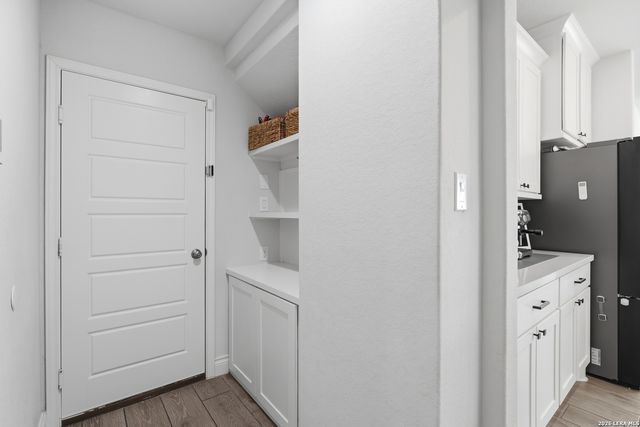 1956 Creekview, Seguin, TX 78155