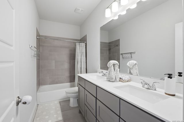 1956 Creekview, Seguin, TX 78155