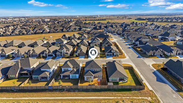 1956 Creekview, Seguin, TX 78155