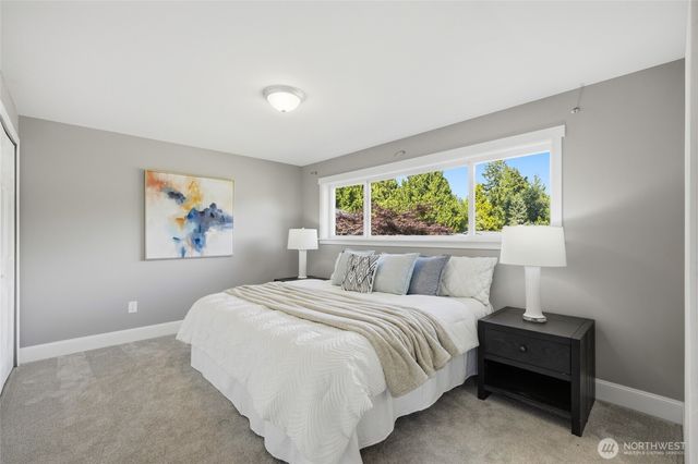 4930 183rd Place SW, Lynnwood, WA 98037