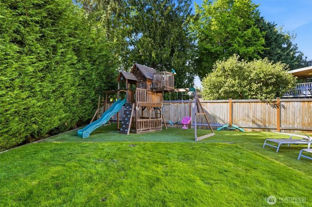 4930 183rd Place SW, Lynnwood, WA 98037