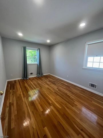 727 Winchester Ave, Union Twp., NJ 07083