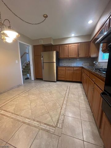 727 Winchester Ave, Union Twp., NJ 07083