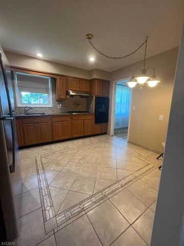 727 Winchester Ave, Union Twp., NJ 07083