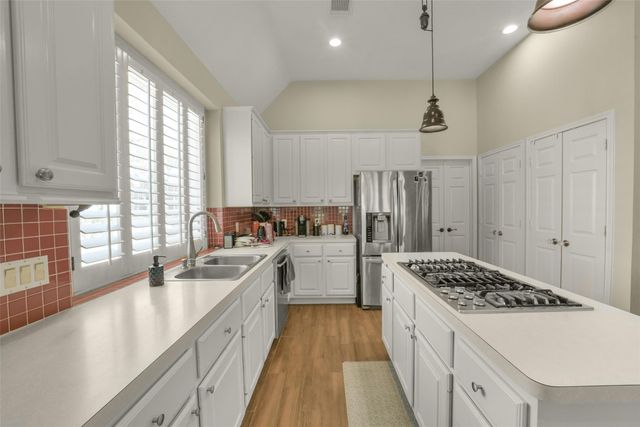 1122 Wellshire Drive, Katy, TX 77494