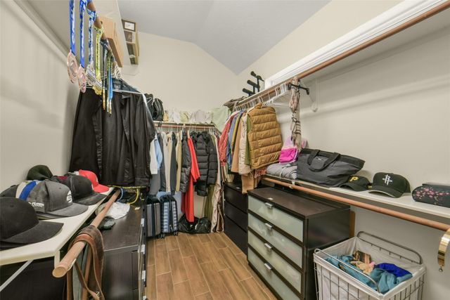 1122 Wellshire Drive, Katy, TX 77494