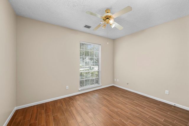 1122 Wellshire Drive, Katy, TX 77494