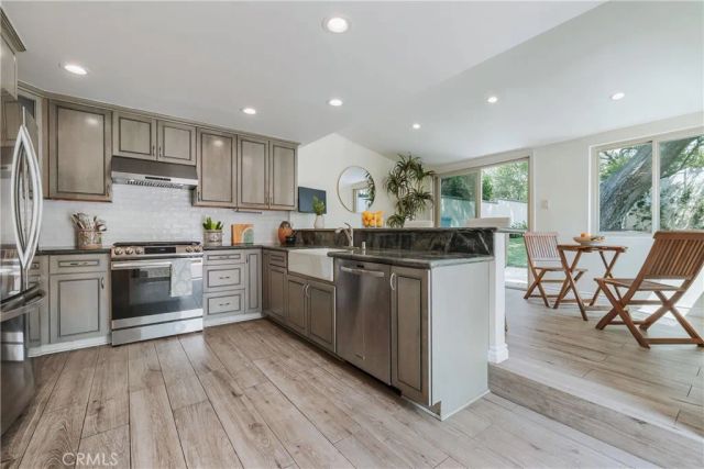 343 Spencer Street, Glendale, CA 91202