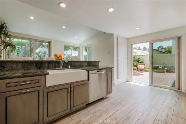 343 Spencer Street, Glendale, CA 91202