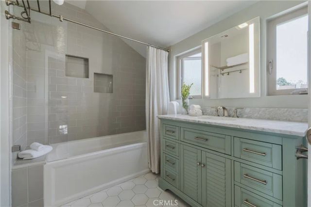 343 Spencer Street, Glendale, CA 91202