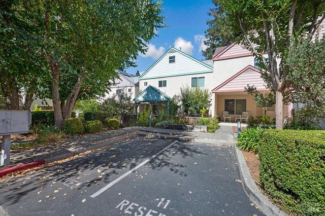 8148 Bodega Ave, Sebastopol, CA 95472