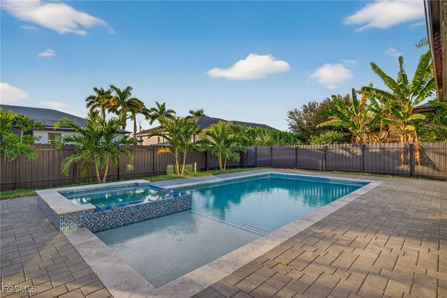 326 SW 25th AVE, Cape Coral, FL 33991