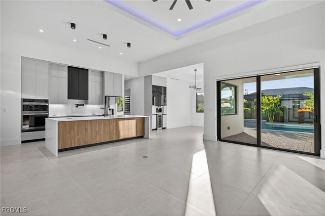 326 SW 25th AVE, Cape Coral, FL 33991