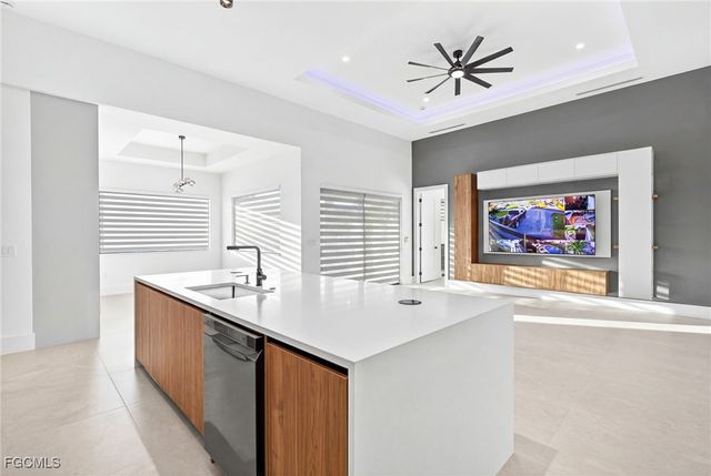 326 SW 25th AVE, Cape Coral, FL 33991