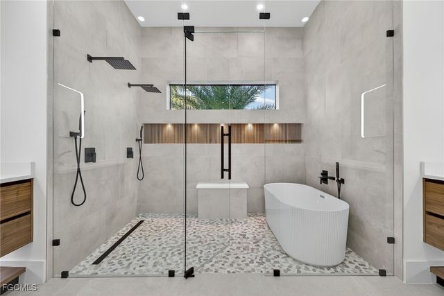 326 SW 25th AVE, Cape Coral, FL 33991