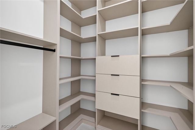 326 SW 25th AVE, Cape Coral, FL 33991