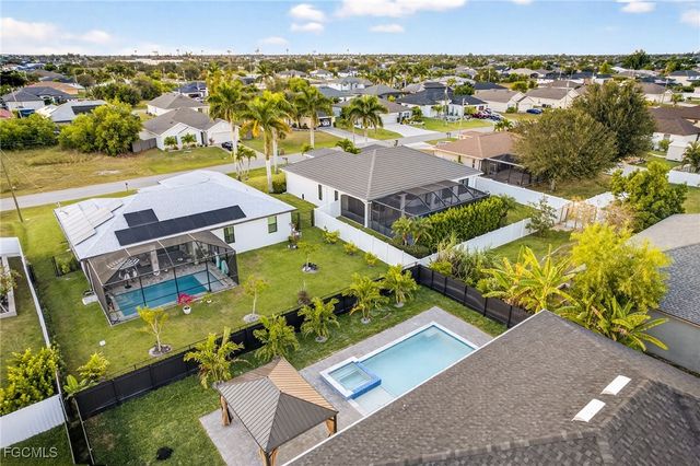 326 SW 25th AVE, Cape Coral, FL 33991