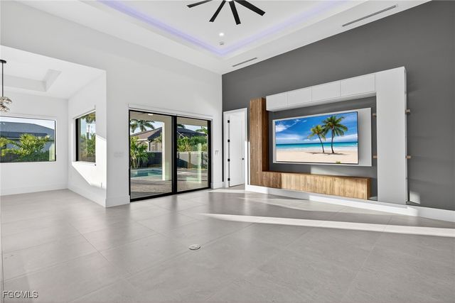 326 SW 25th AVE, Cape Coral, FL 33991