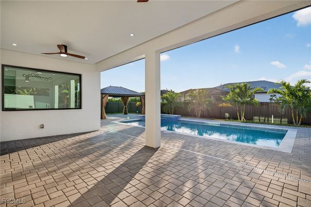 326 SW 25th AVE, Cape Coral, FL 33991