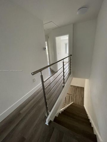 5725 NW 114th Path 106, Doral, FL 33178