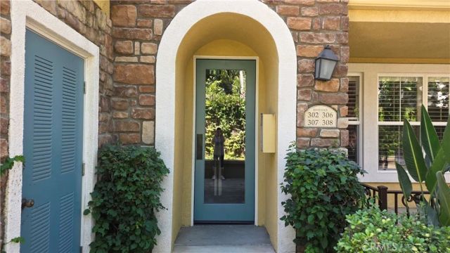 308 Terra Bella, Irvine, CA 92602