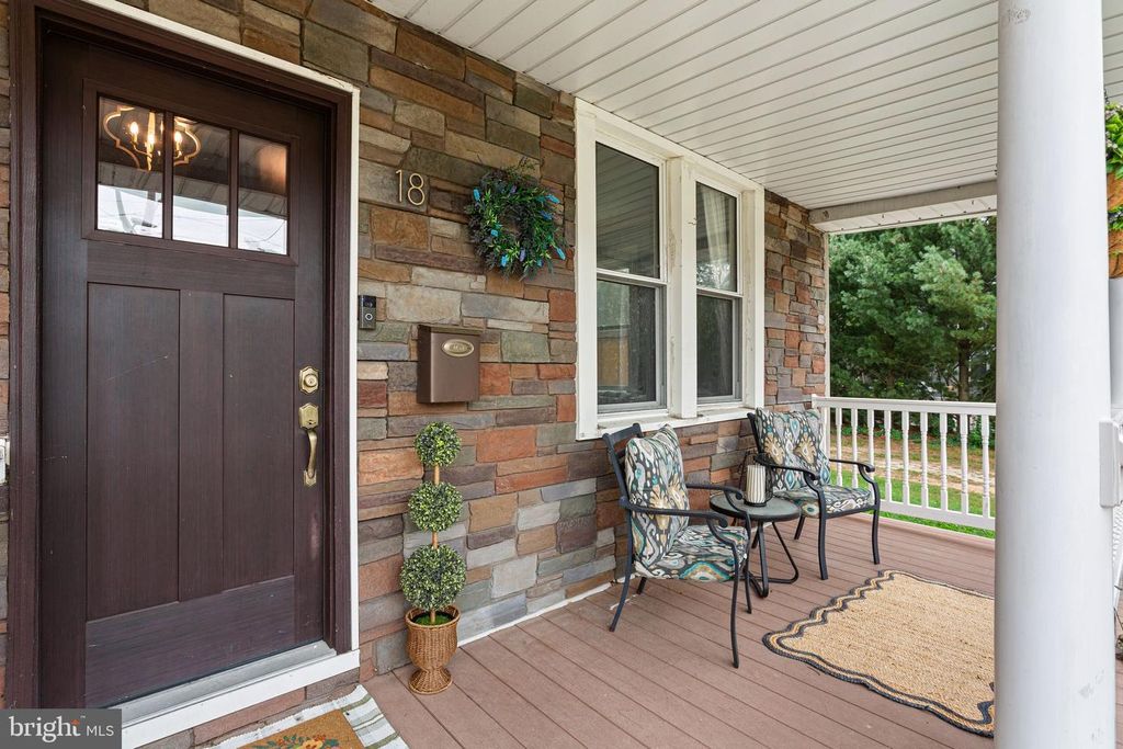 18 W PINE ST, AUDUBON, NJ 08106 — photo 2