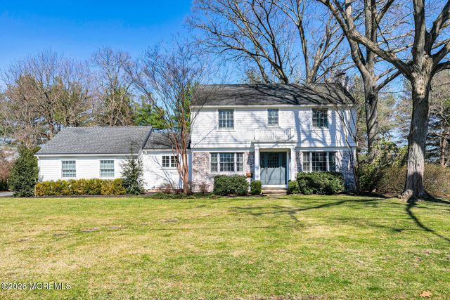 19 Laurelwood Drive, Little Silver, NJ 07739