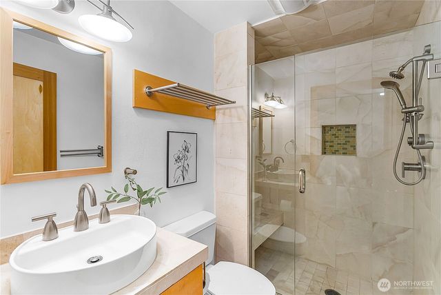 3643 Beach Drive E, Port Orchard, WA 98366