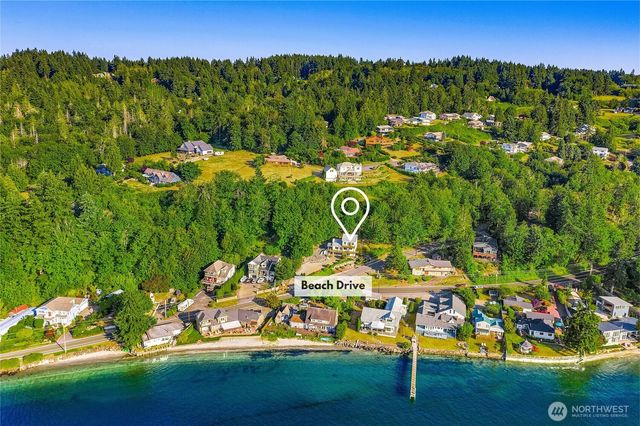 3643 Beach Drive E, Port Orchard, WA 98366