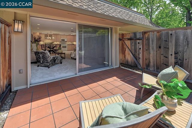 2217 Ptarmigan Dr 2, Walnut Creek, CA 94595