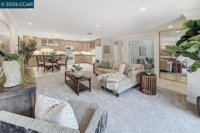 2217 Ptarmigan Dr 2, Walnut Creek, CA 94595