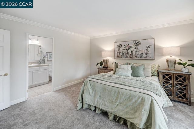 2217 Ptarmigan Dr 2, Walnut Creek, CA 94595