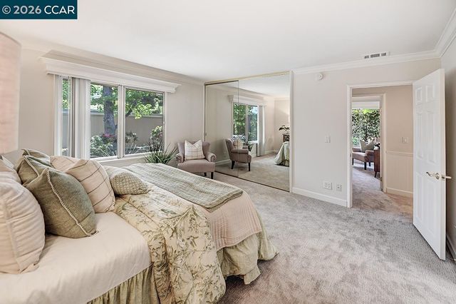 2217 Ptarmigan Dr 2, Walnut Creek, CA 94595