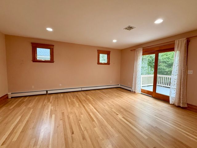 154 Pine Street, Quincy, MA 02170