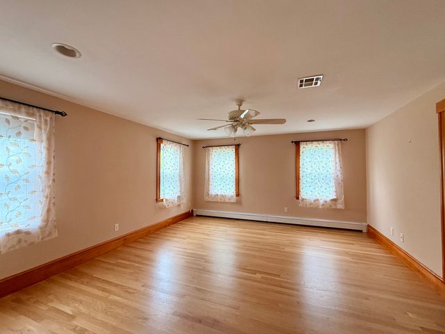 154 Pine Street, Quincy, MA 02170