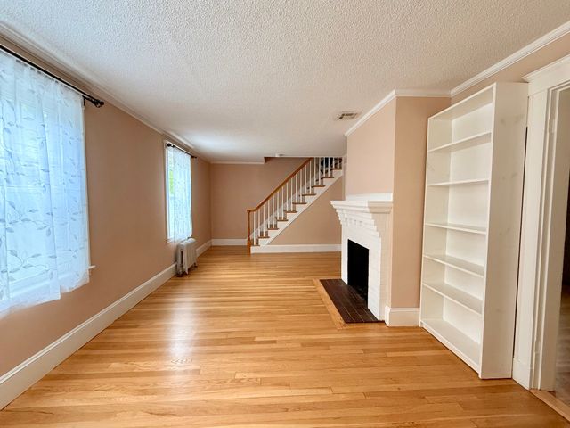 154 Pine Street, Quincy, MA 02170