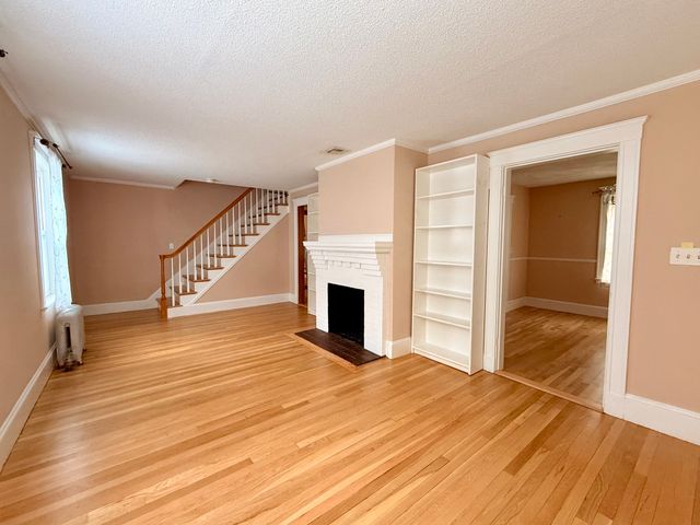 154 Pine Street, Quincy, MA 02170