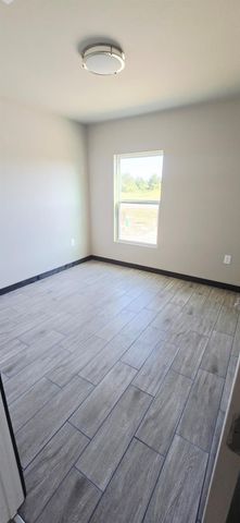 705 Road 5812, Cleveland, TX 77327