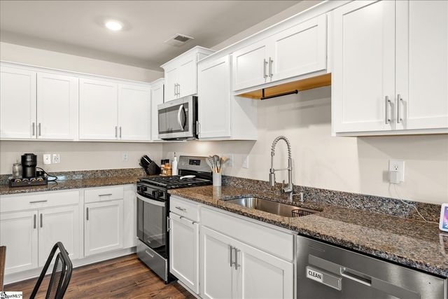 107 Mable Leaf Lane, Easley, SC 29640