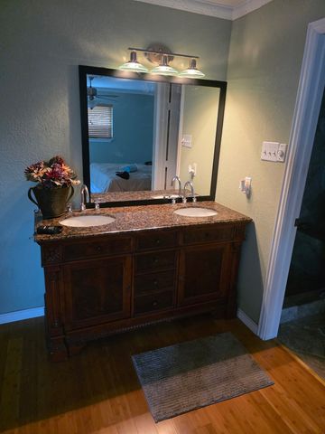 1608 University Drive, Richardson, TX 75081