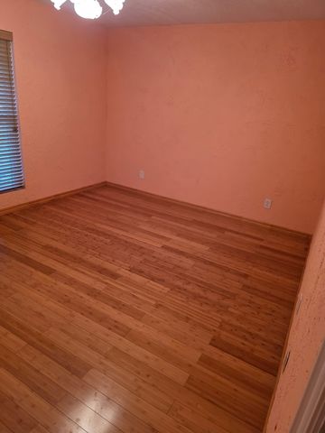 1608 University Drive, Richardson, TX 75081