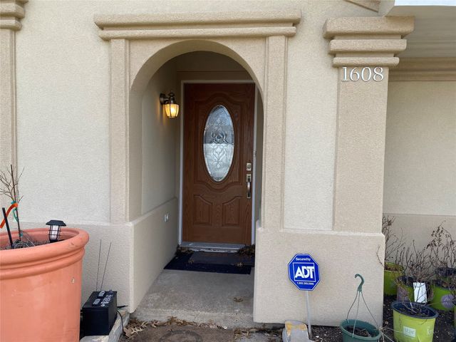 1608 University Drive, Richardson, TX 75081