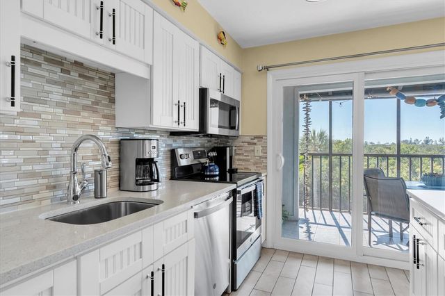 3601 E BAY DRIVE 206, Holmes Beach, FL 34217