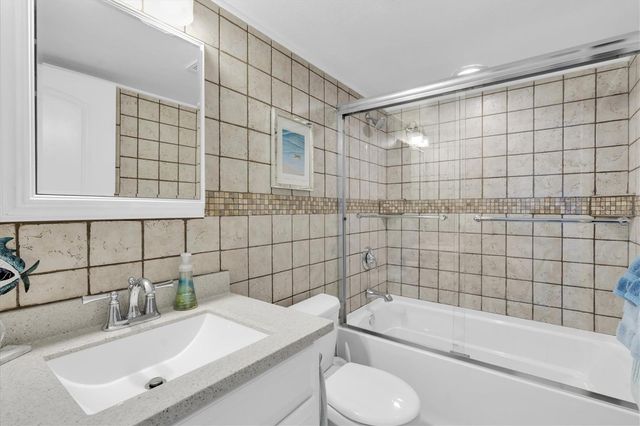 3601 E BAY DRIVE 206, Holmes Beach, FL 34217