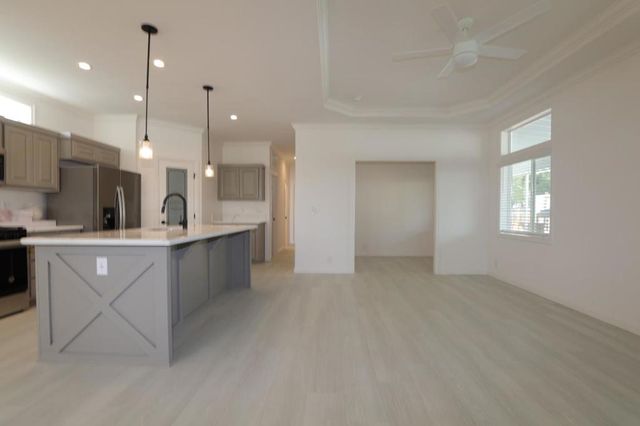 406 Los Encinos Avenue, San Jose, CA 95134